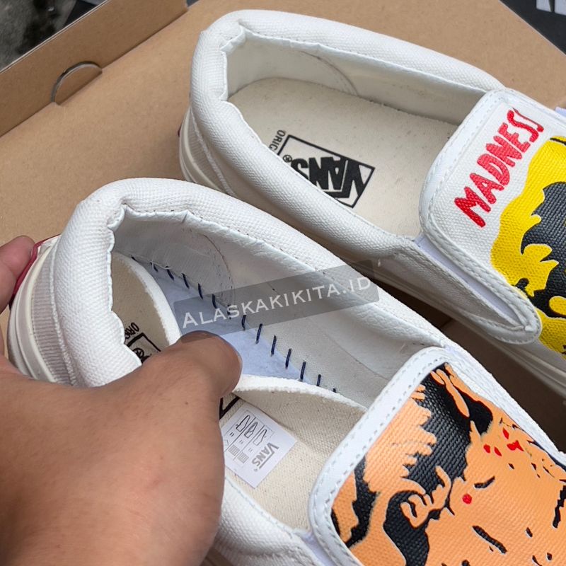 Sepatu Vans Slip On Madness Made In China Unisex Pria Wanita "import quality" Bonus Kaos Kaki