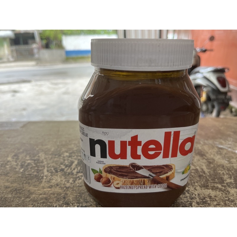 

Hazelnut spread Nutella 1kg