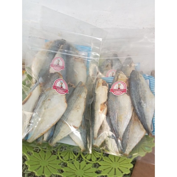 ikan asin buntung khas garut