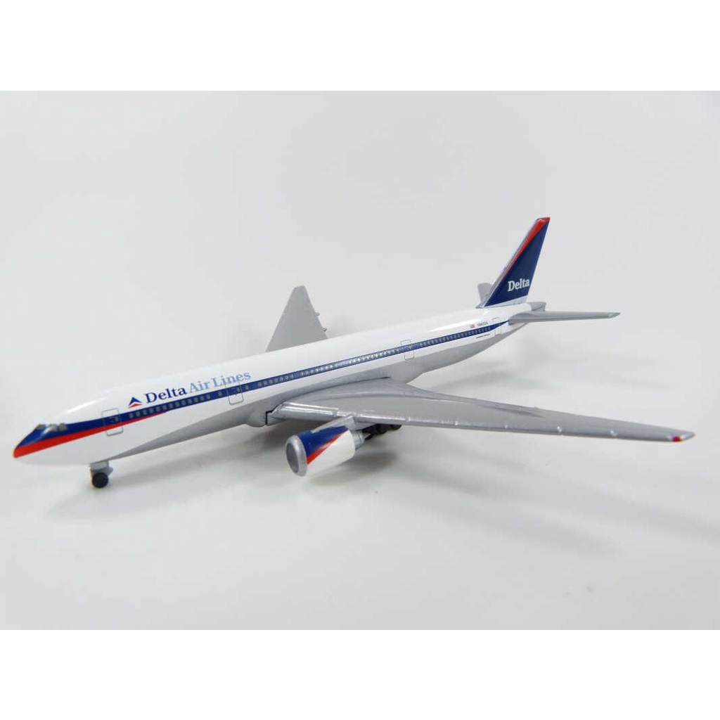 Herpa Wings 506441 1:500 BOEING 777-200 DELTA AIRLINES