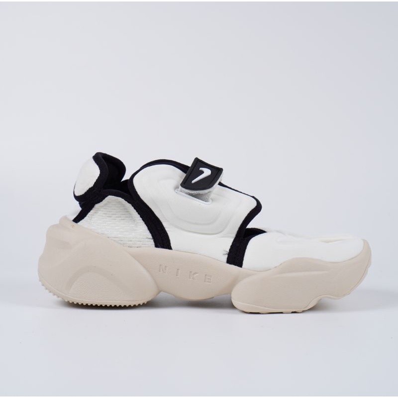 Image of Sepatu Nike Aqua Rift White Black #3