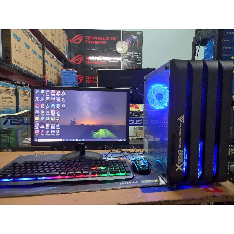 PC intel Core i5 ssd120Gb + Led 19 wide