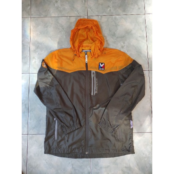 jaket Outdoor M Limited