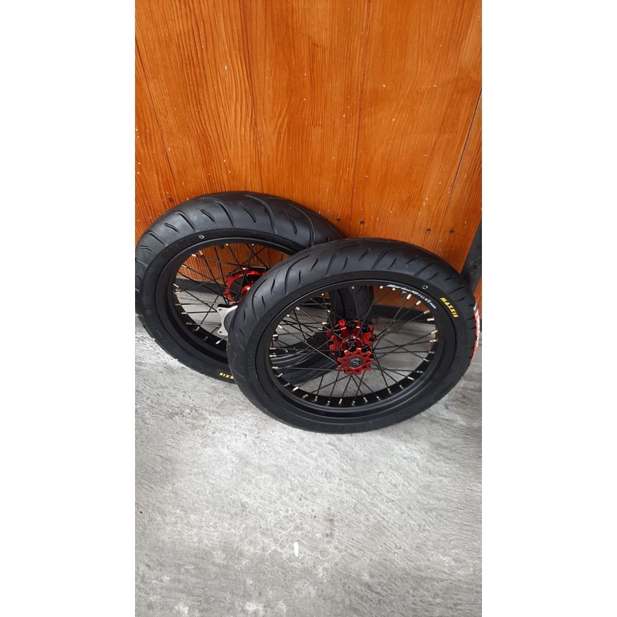 PAKET WHEELSET SUPERMOTO CRF 250/300 BAN MAXXIS Ring 17