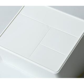 Rak Kosmetik KM2 Make Up Organizer Kotak Penyimpanan Multi Grid Box Kosmetik Rak Meja Serbaguna