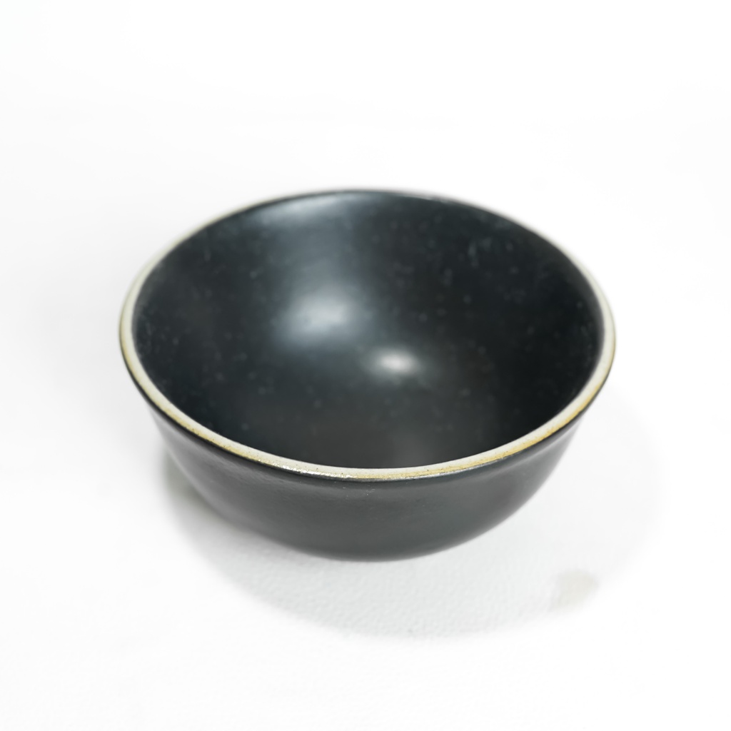 Nuanza Mangkok Keramik Hitam / Bowl Sangkara