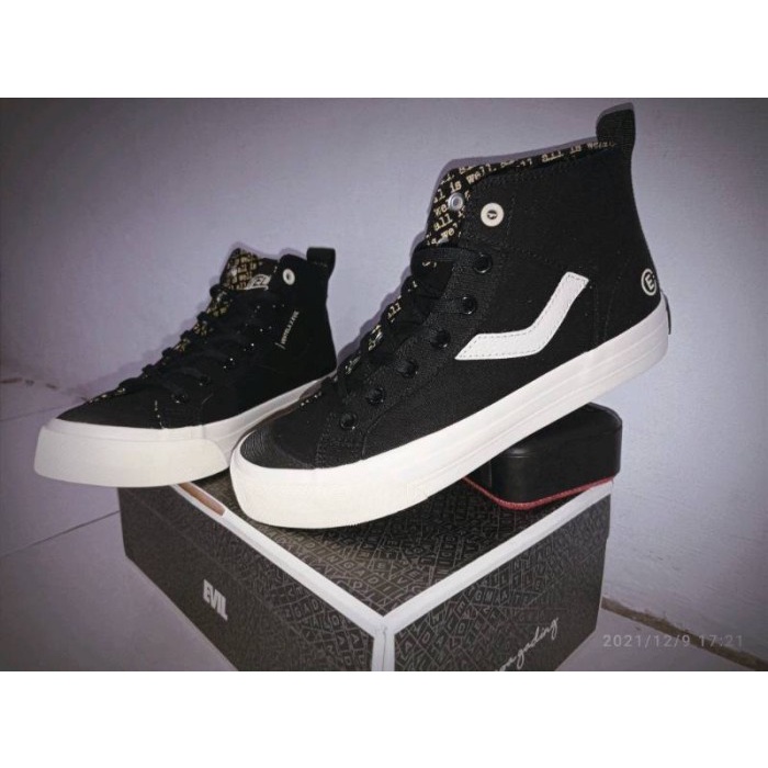 sepatu ventela evil x papa gading high - ventela evil high