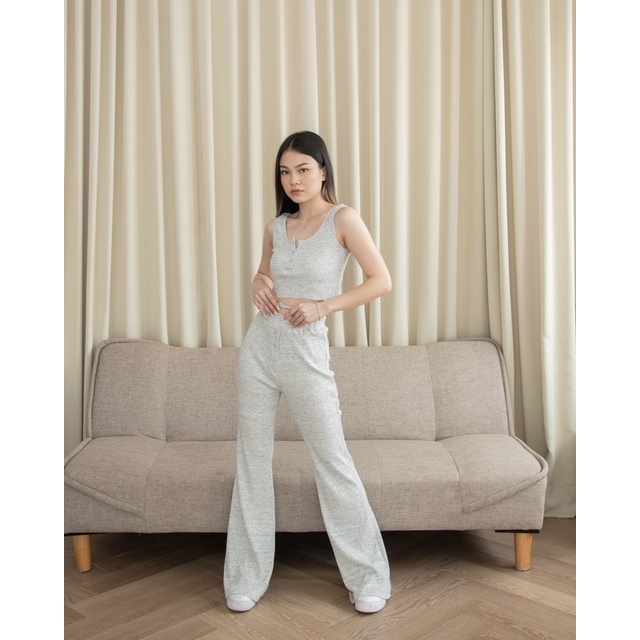 Avery Flare Pants | Aesthete yourlife