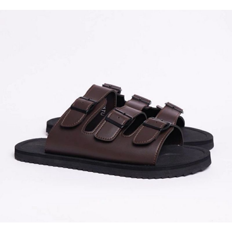 Sandal Kulit Pria Z01.Black Big Size 44-45-46-47-48-49 Sendal Slide JUMBO Slipper Cowok Kaki Gemuk Lebar Super JUMBO Kualitas Tebal Premium Hitam Kulit, 44