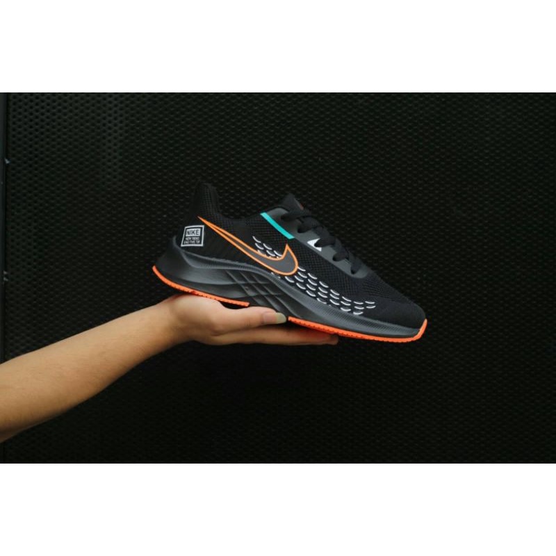 Sepatu Sport Running Import Pria 40 - 44