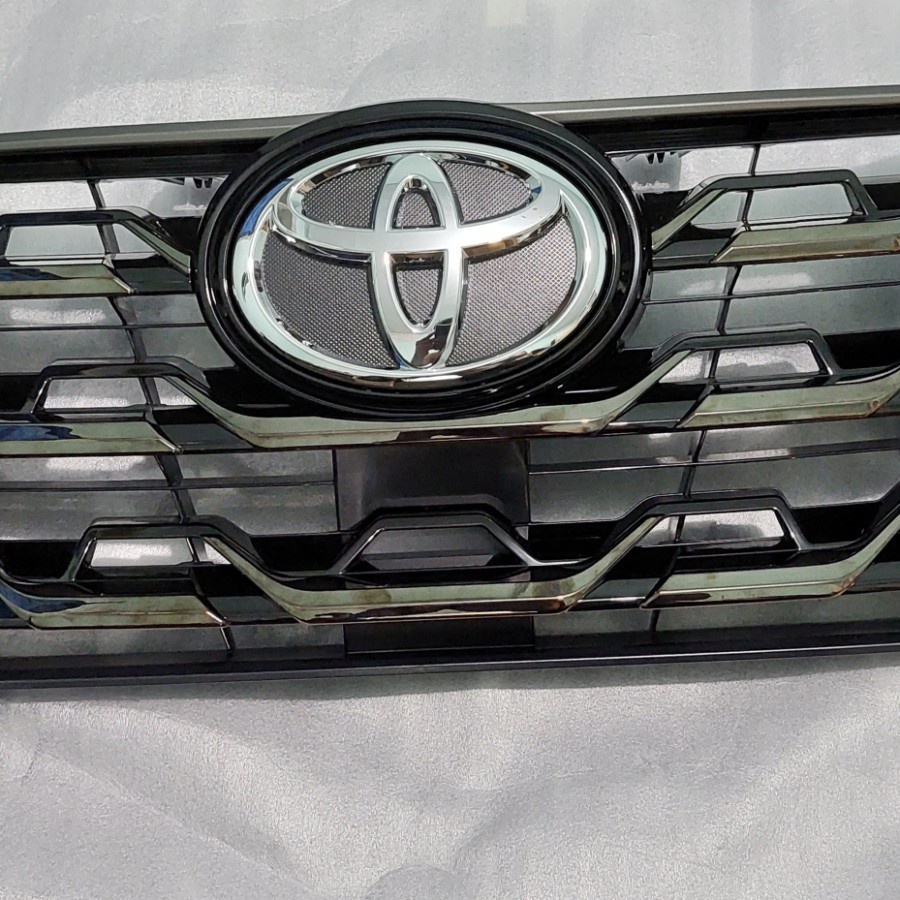 GRILL FORTUNER VRZ FACELIFT 2021 ORI TOYOTA