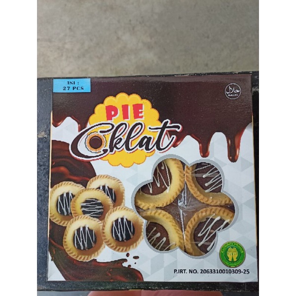 

pie kering isi 27 pc