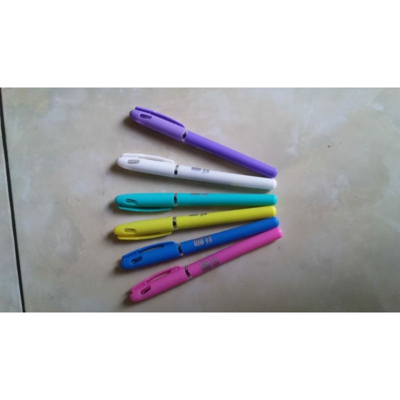 

Pulpen Lucu warna warni