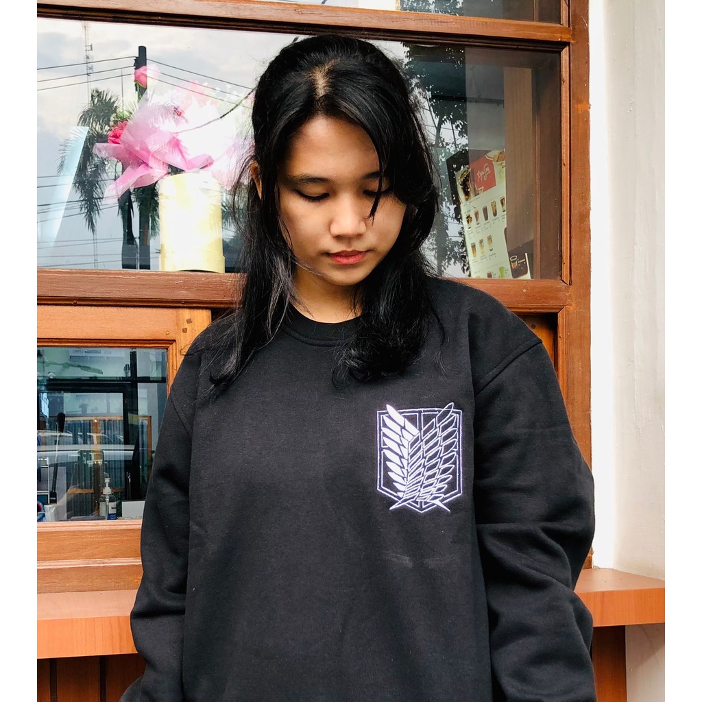 Crewneck SNK Logo Embroidery Anime Manga Attack On Titan Premium Unisex