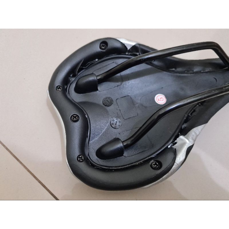 Saddle Sepeda MTB Balap Lipat Seli Merk Trex 2075 Sadel Jog Jok Tempat Duduk Sepeda