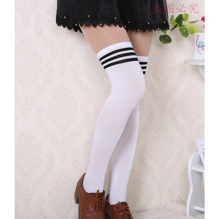 Kaos Kaki Ala Jepang