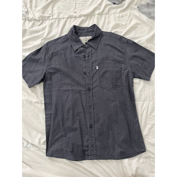 Kemeja Denim Lea Pria