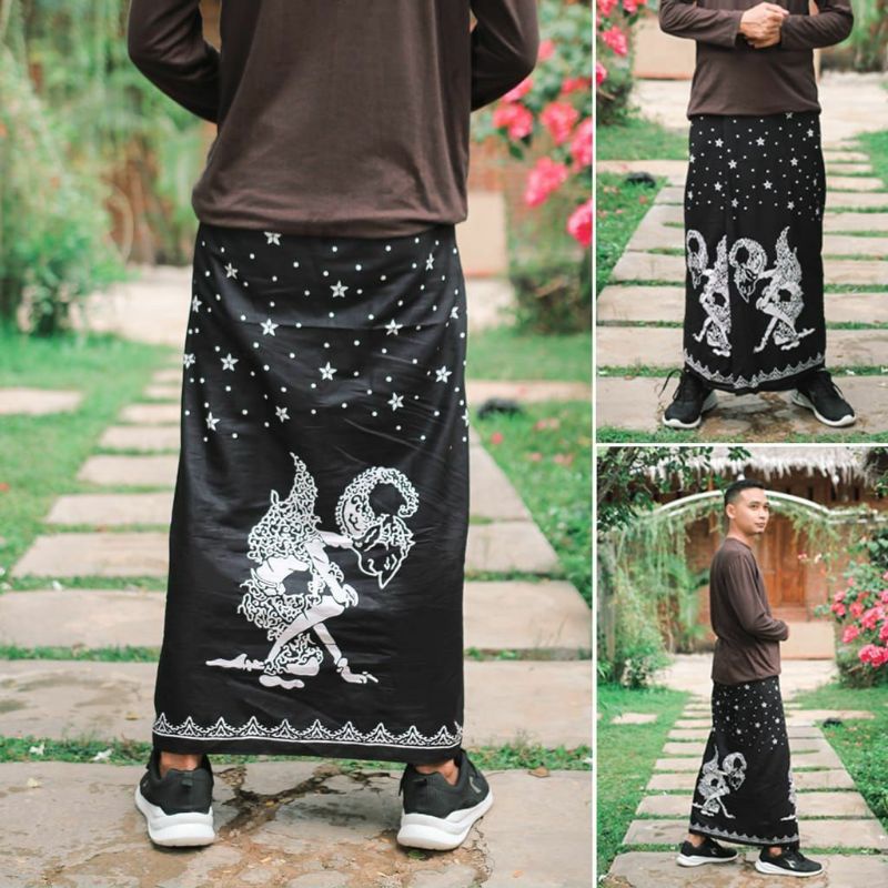 Sarung Batik Halus Motif Wayang Gunungan - Warna Hitam Putih  - Sarung Gus Azmi
