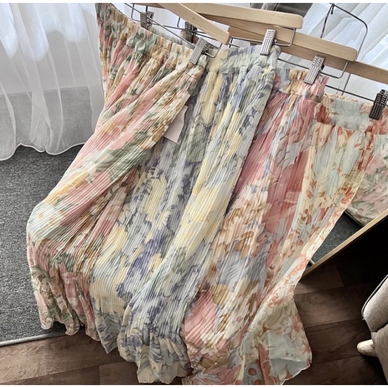 YASMINE PLEATS SKIRT OUTFIX