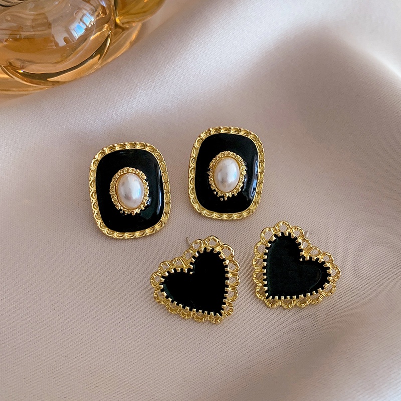 Anting Hitam Ladies Vintage Ao Dai Stud Earrings Musim Gugur Musim Dingin Anting Hijab