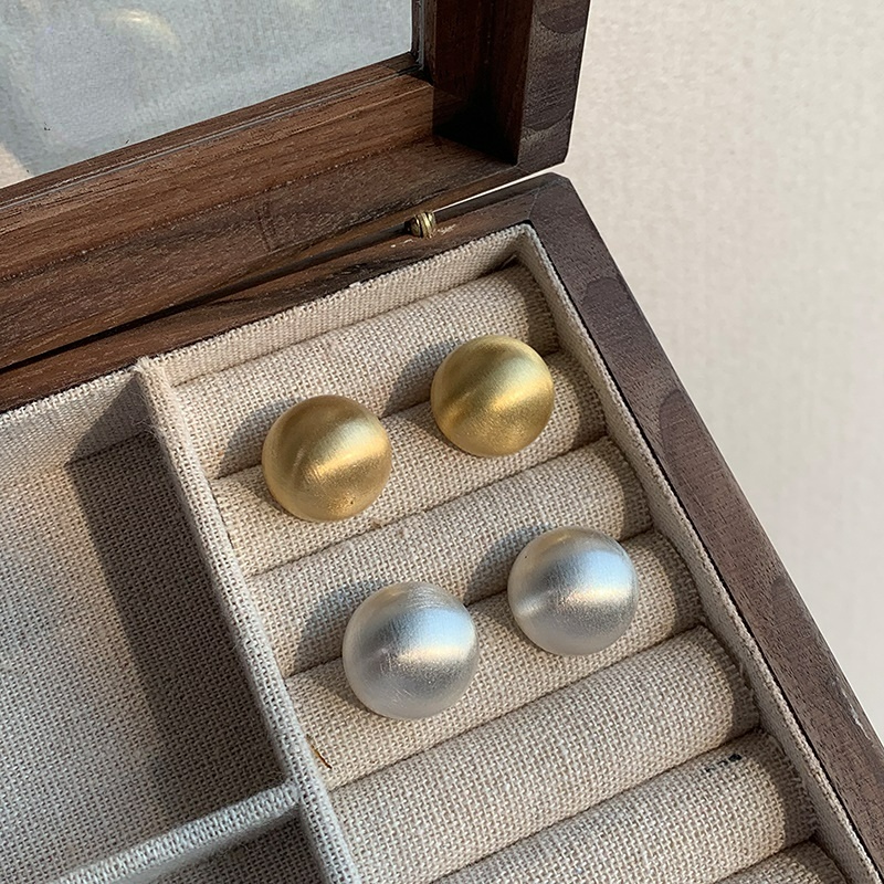 Baru Keren Bulat Mode Anting-Anting Ear Studs PIercing Ear Studs Aksesori Untuk Wanita Perempuan