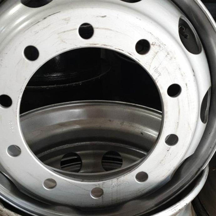 Velk Tubeless 22.5x7.50 (Velg Tubeless 11 R22.5 - 10 R22.5)