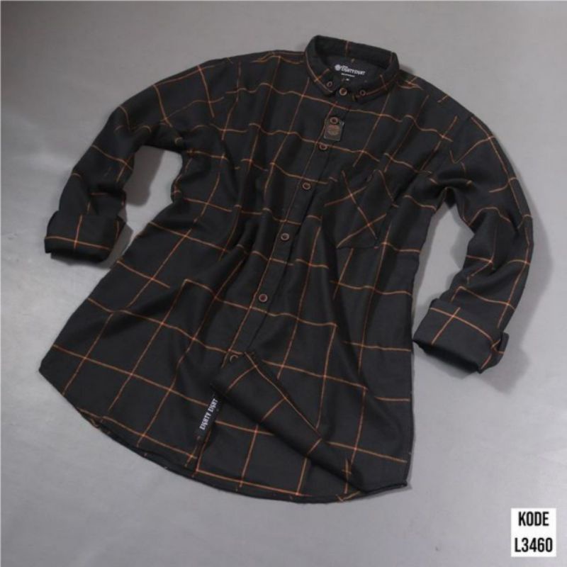 KEMEJA FLANEL HITAM KOTAK MERAH