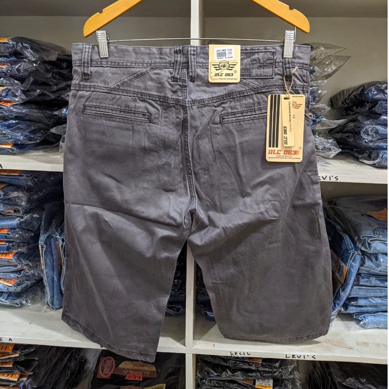 PRODUK TERBARU Celana Kanvas Pendek dlc063 dloco original berkualitas cardinal bahan halus lembut terlaris