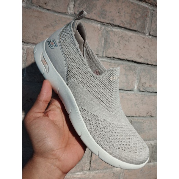 SKE ARCH FIT REFINE SHOES WOMEN