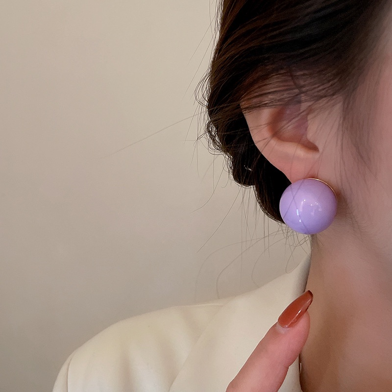 Versi Korea Anting Bola Berlebihan Perempuan ins Gaya Baru Desain Niche Influencer Trendi Anting Temperamen Pribadi Anting Perempuan