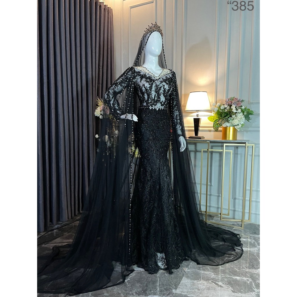 Dress pengantin modern model Duyung hitam