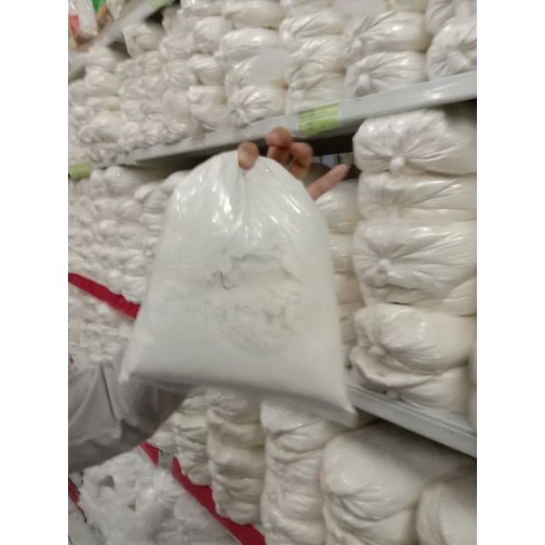 

TEPUNG TERIGU SERBAGUNA CURAH 1KG