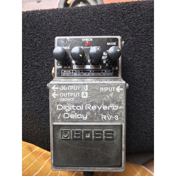 pedal efek boss rv3 digital reverb delay not rv6