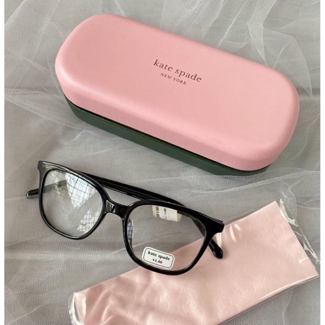 Kate spade reading glasses. Warna black