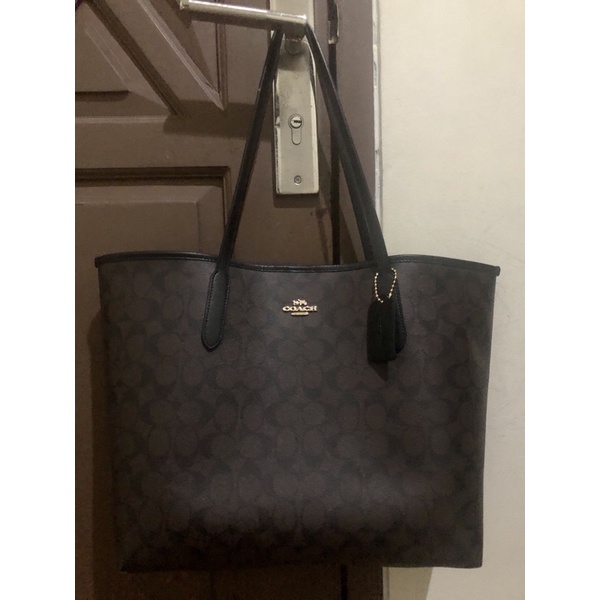 Preloved Tote Bag Coach Signature