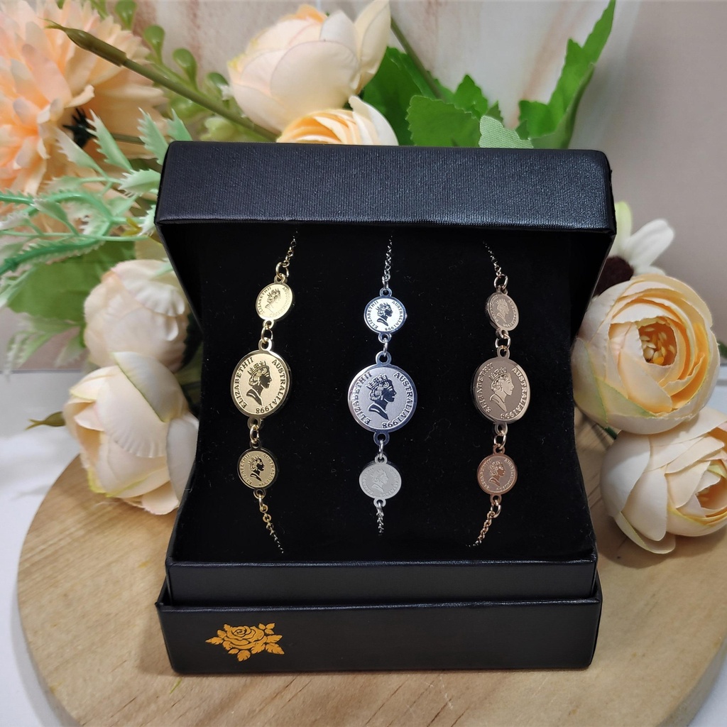 Gelang Titanium Premium Vintage Queen Coin Terbaru Kekinian