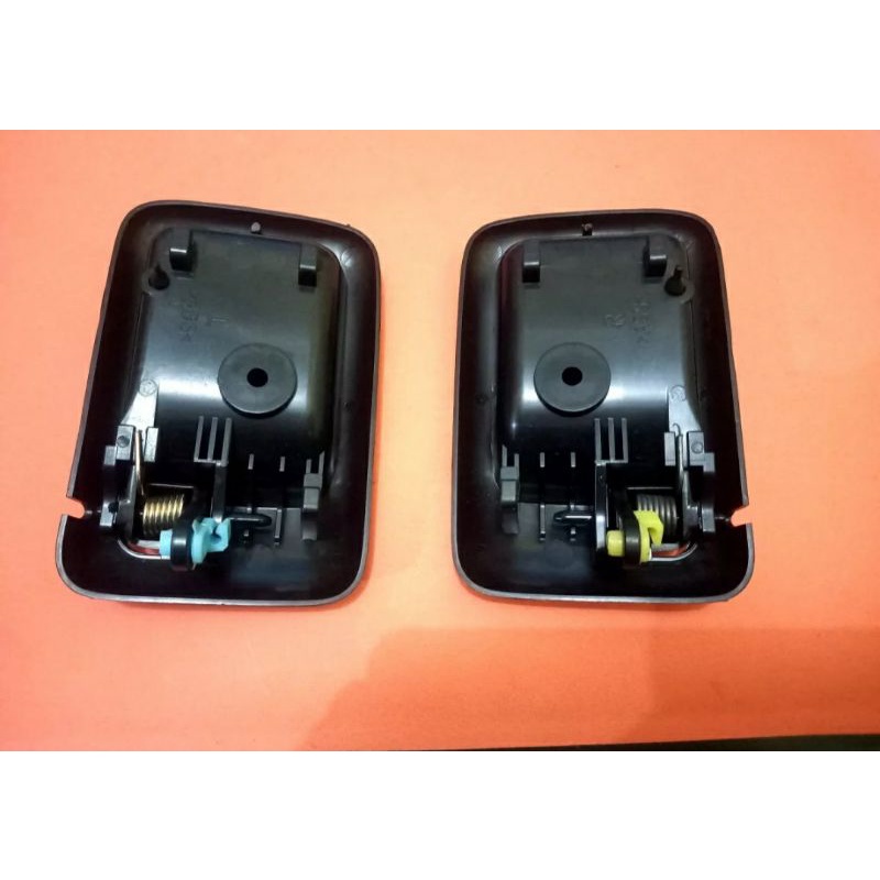 handle bukaan pintu dalam suzuki apv,warna hitam harga 1 set kiri kanan