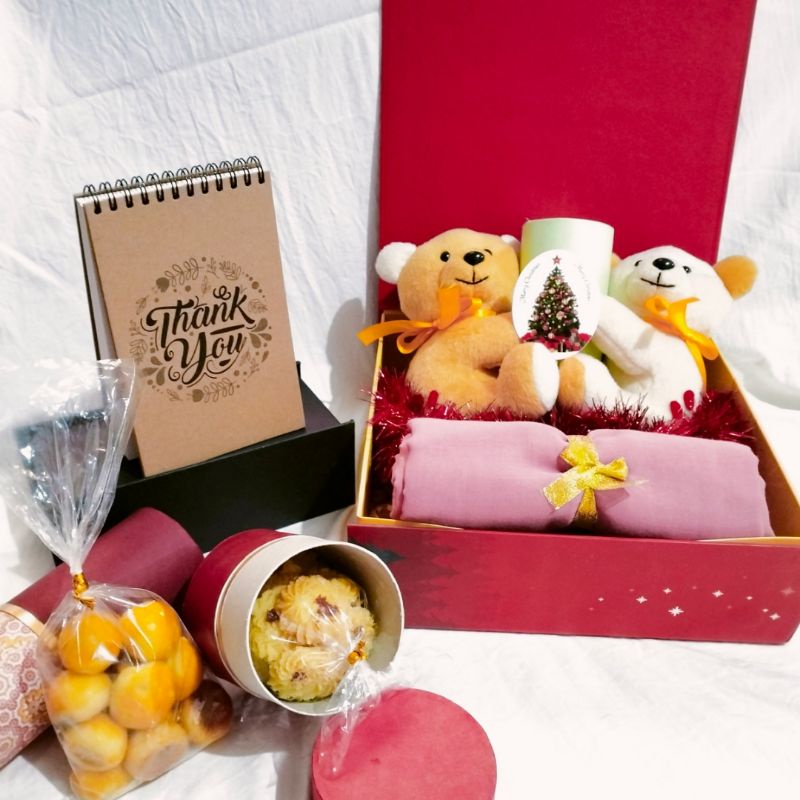

Paket Premium Hampers Natal / Parcel Merry Christmas/ Box Hampers Natal Premium / Hampers Natal / Box Hampers Natal / Box Natal / Parcel Natal / Kado Natal