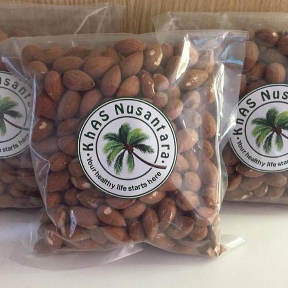 WWA159 Kacang Almond utuh Roasted 250 gram Premium Quality |