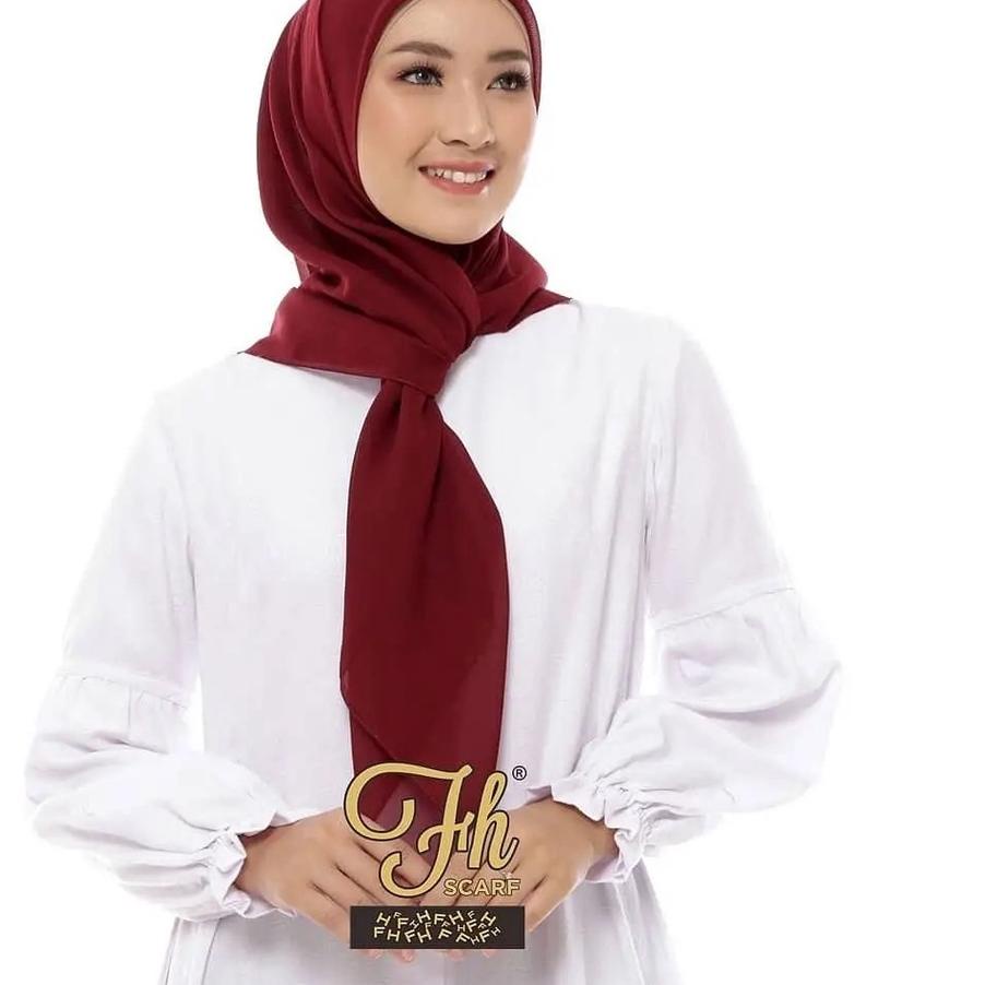 AFY140 kerudung jiilbab / hijab segi empat bahan bella square polos jahit tepi neci murah premium warna hijau matcha / sage green |