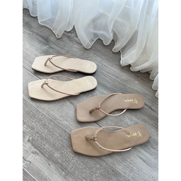 KROYA | ARSILA FLAT | SANDAL WANITA