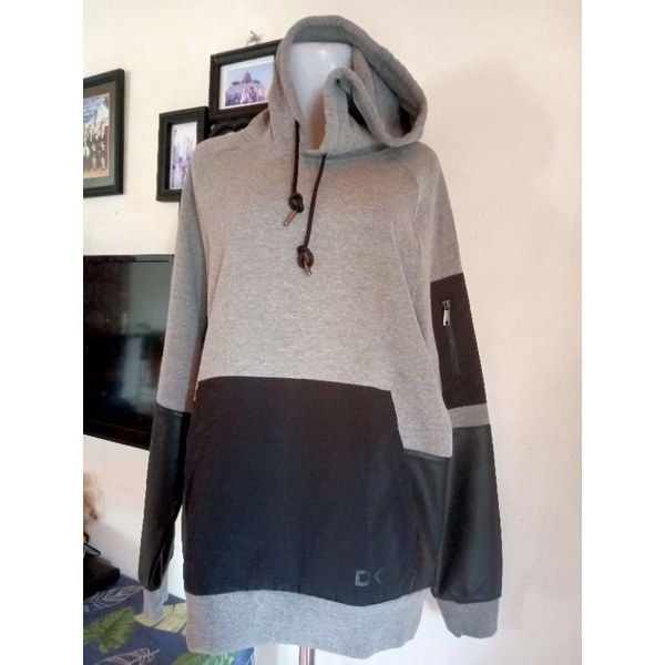 Hoodie DKNY Size M Hand Carry UK