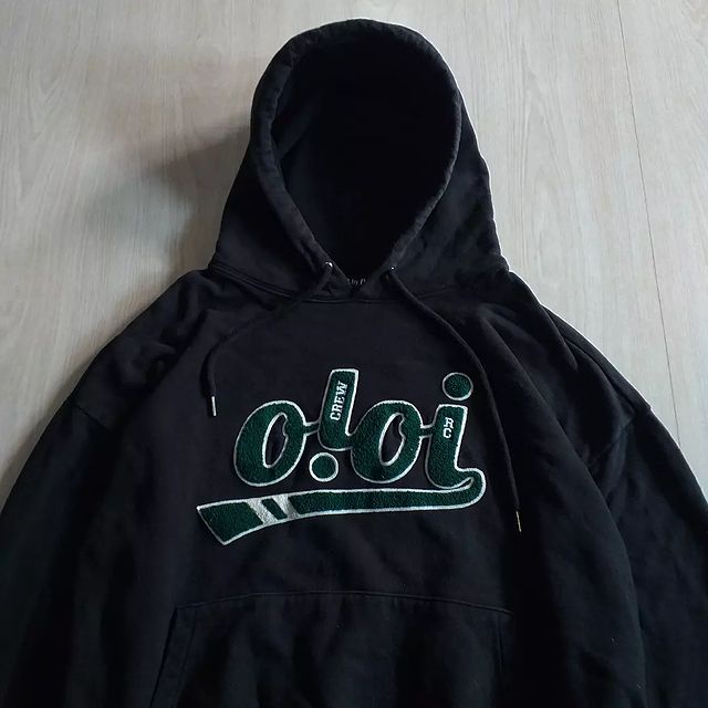 5252 by OIOI HOODIE