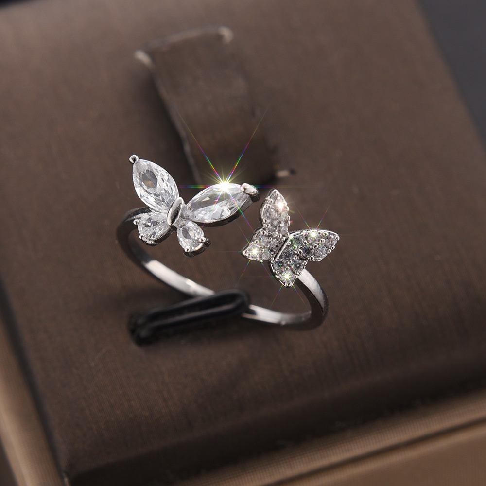 Hadiah Yang Indah Elegan Cincin Jari Cincin Pesta Cincin Bertatahkan Zirkon Minimalis Sederhana Korea Mengkilap Lucu Kristal Kupu-Kupu Wanita Perempuan Pernikahan Fashion Perhiasan Adjustable Open