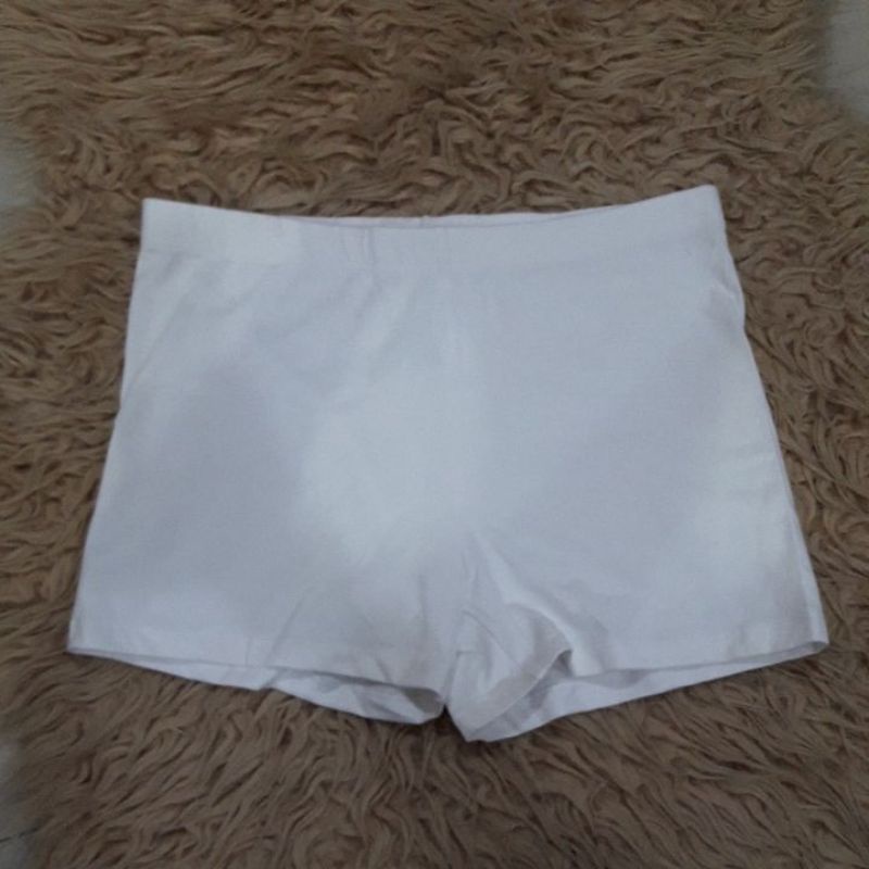 HOT SHORT FOREVER21 TERMURAH