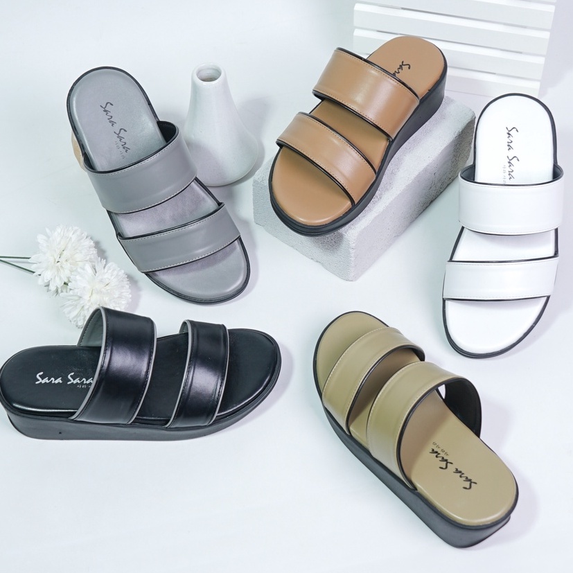 SARASARA YUK - Sandal Wanita Wedges SARA SARA KITTA Sendal Cewek Platform Wegdes Hak Tinggi 4cm 2 Size 35 36 37 38 39 40 Pergi Jalan Santai Rumah Slop Warna BLACK Hitam Selop Premium Kekinian Terbaru Shoes ORI Mall Official Store