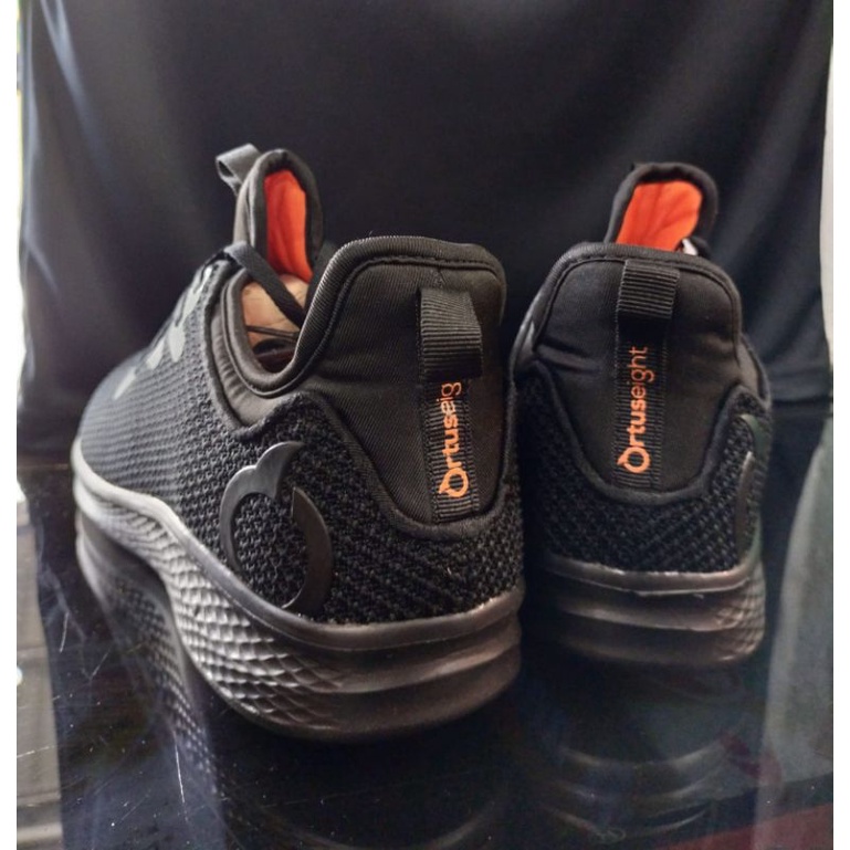 sepatu ortuseight PHYTON back to scholl series