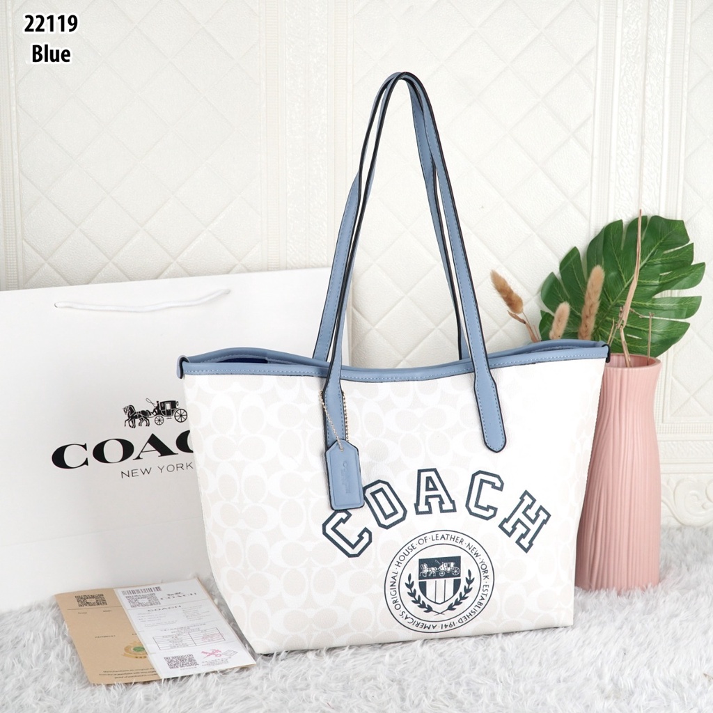 COA CITY TOTE 22119