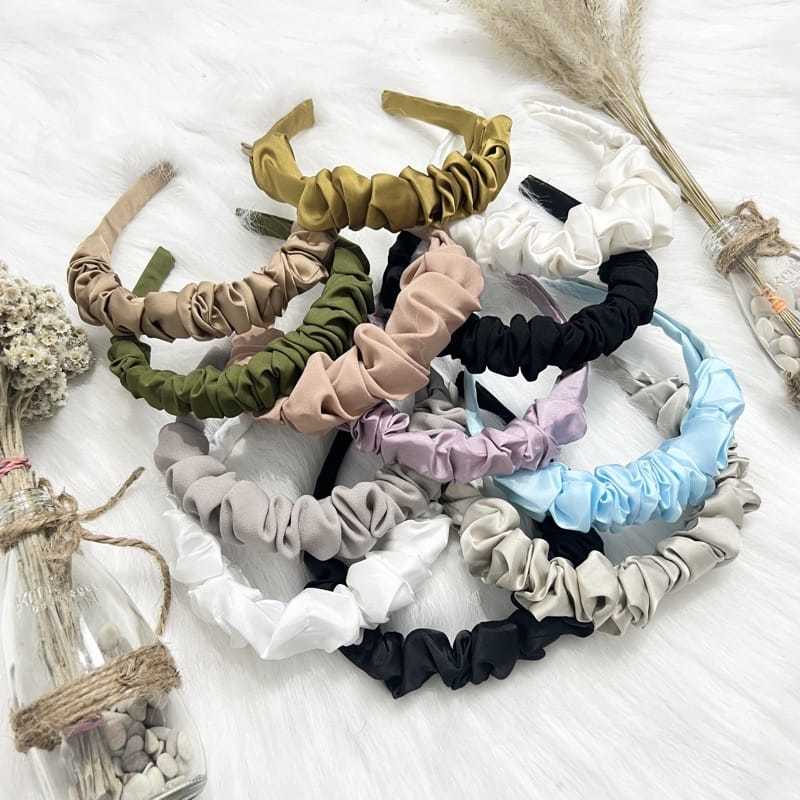 Bando Kerut Scrunchie Kain Serut Headband Bandana