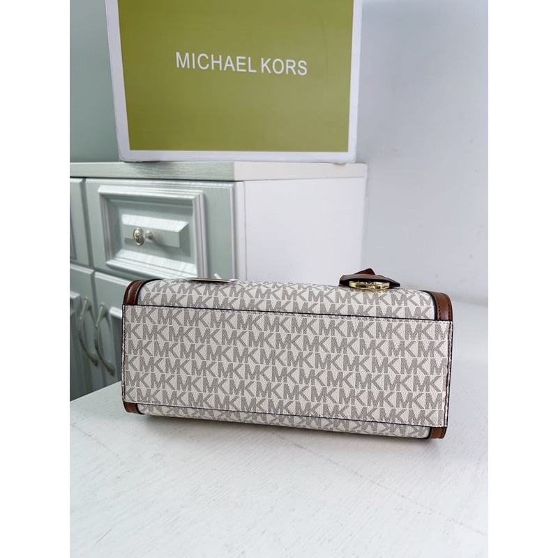 Michael Kors M-K 2228 Chantal Old Flower White